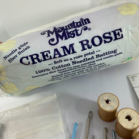 Mixed Lot Sewing & Craft Supplies Rug Hook Crochet Applique Pop Tabs - Picture 7 of 10